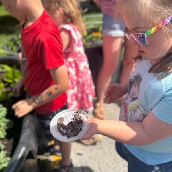 Hazel and Earthworms