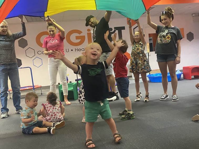 Reid enjoying parachute time