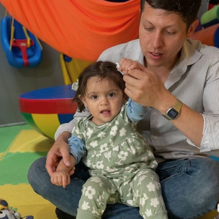 child-with-dad
